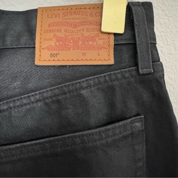 Levi’s 501 Wax Coated Straight Leg 💯% cotton Posh Party Black Women’s size 27 - Picture 7 of 15